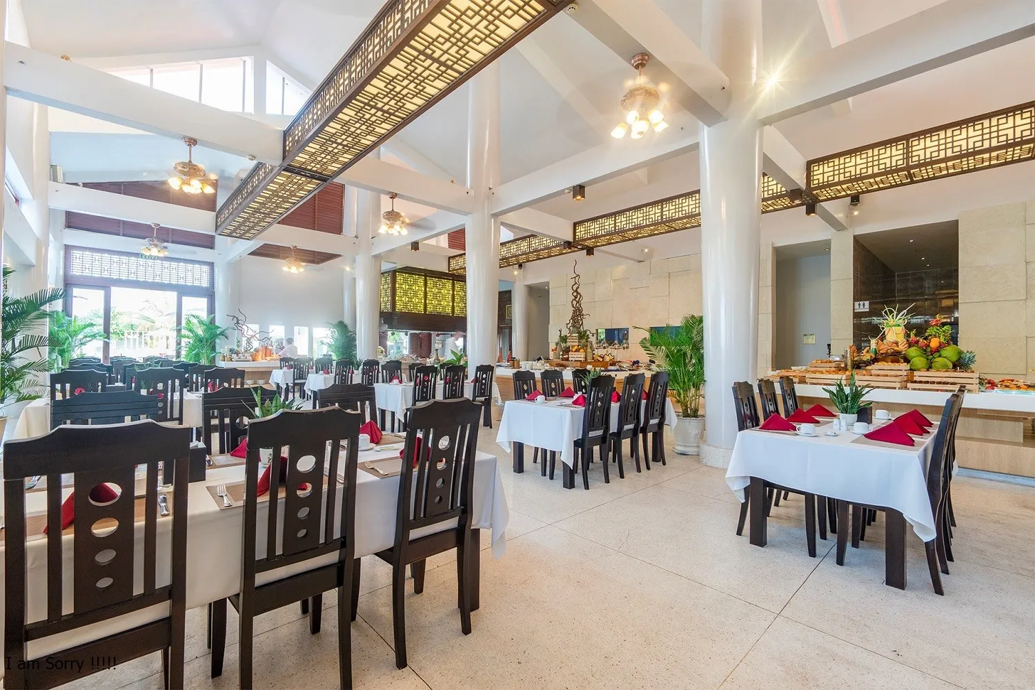 Mercury Phú Quốc Resort & Villas – Resort 4 Sao Có Hồ Bơi Và Sân Tennis