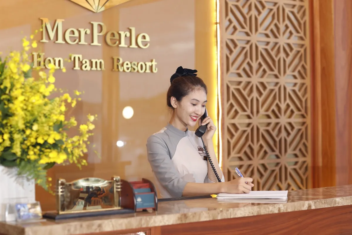 Merperle Hon Tam Resort & Hotel nơi tắm bùn khoáng cực lớn trên đảo