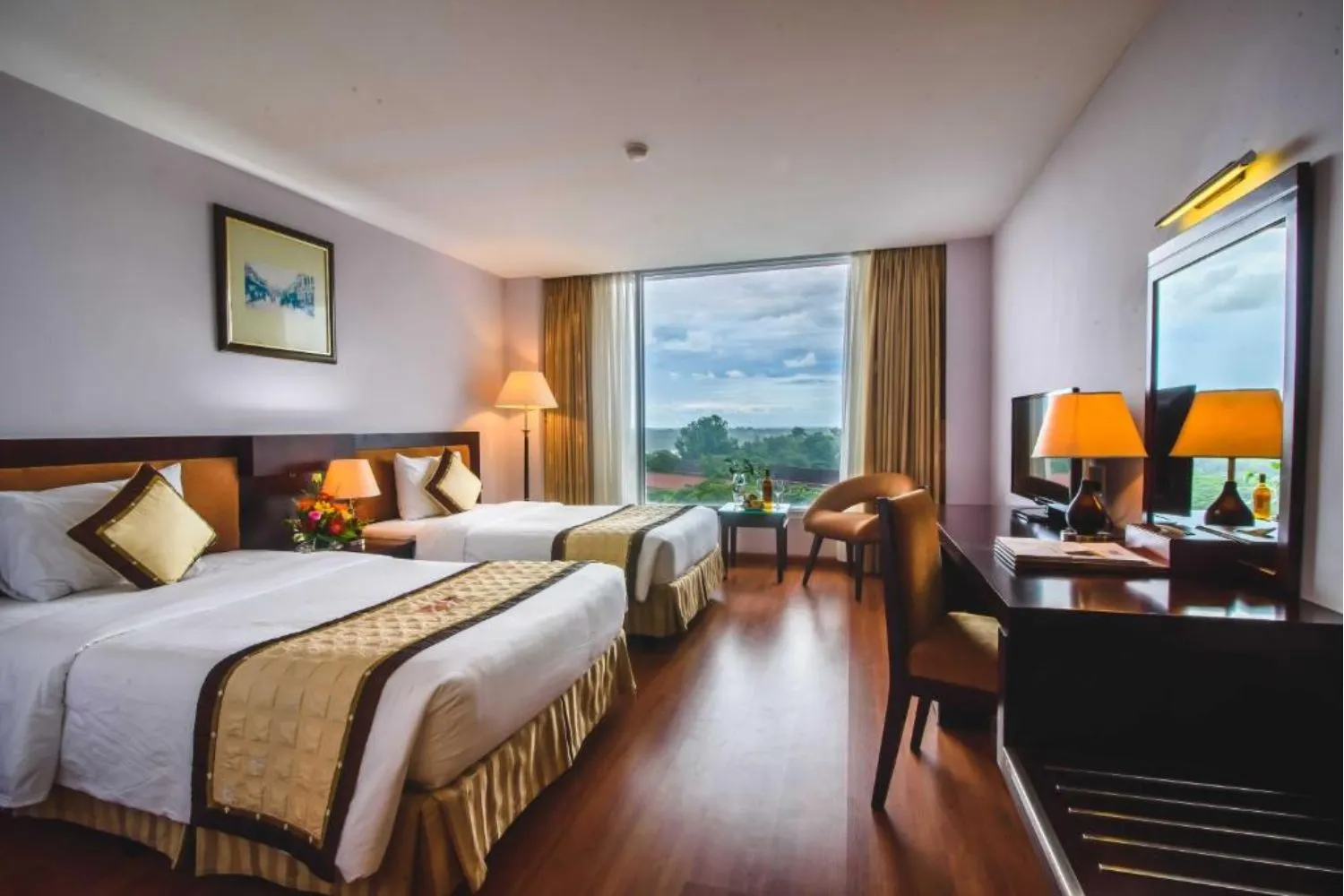 Mondial Hotel Huế mang vẻ đẹp sang trọng say đắm lòng người