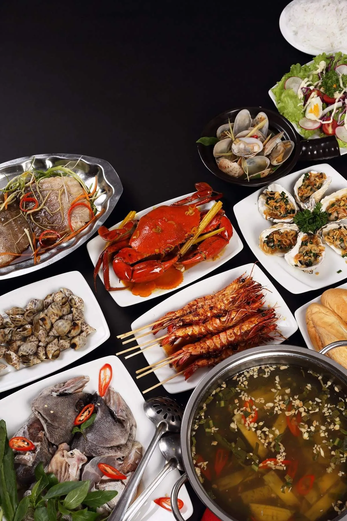 Muốn ăn cua hoàng đế ngon, đến ngay Nhà hàng Queen’s Crab Huế!