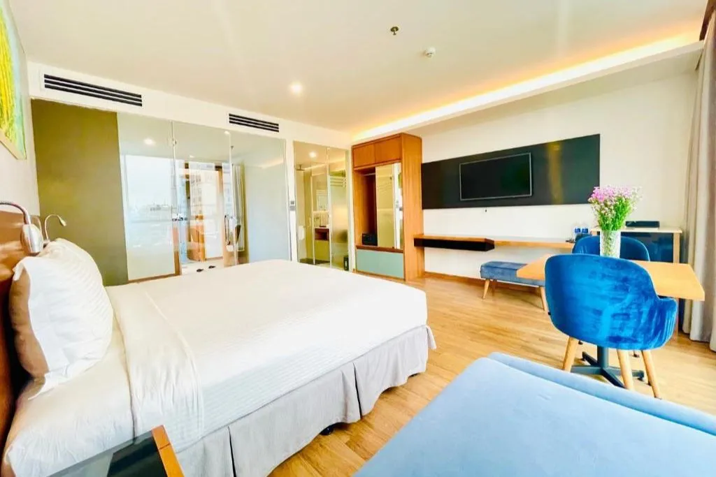 Nam Hotel & Residences, điểm dừng chân lý tưởng giữa lòng thành phố