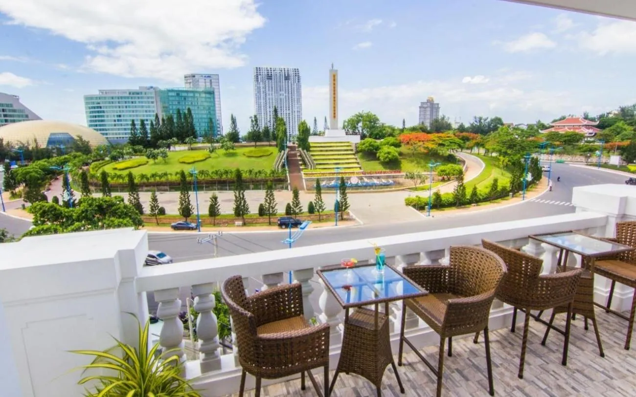 Nét cổ điển giản dị của Phoenix Hotel Vung Tau