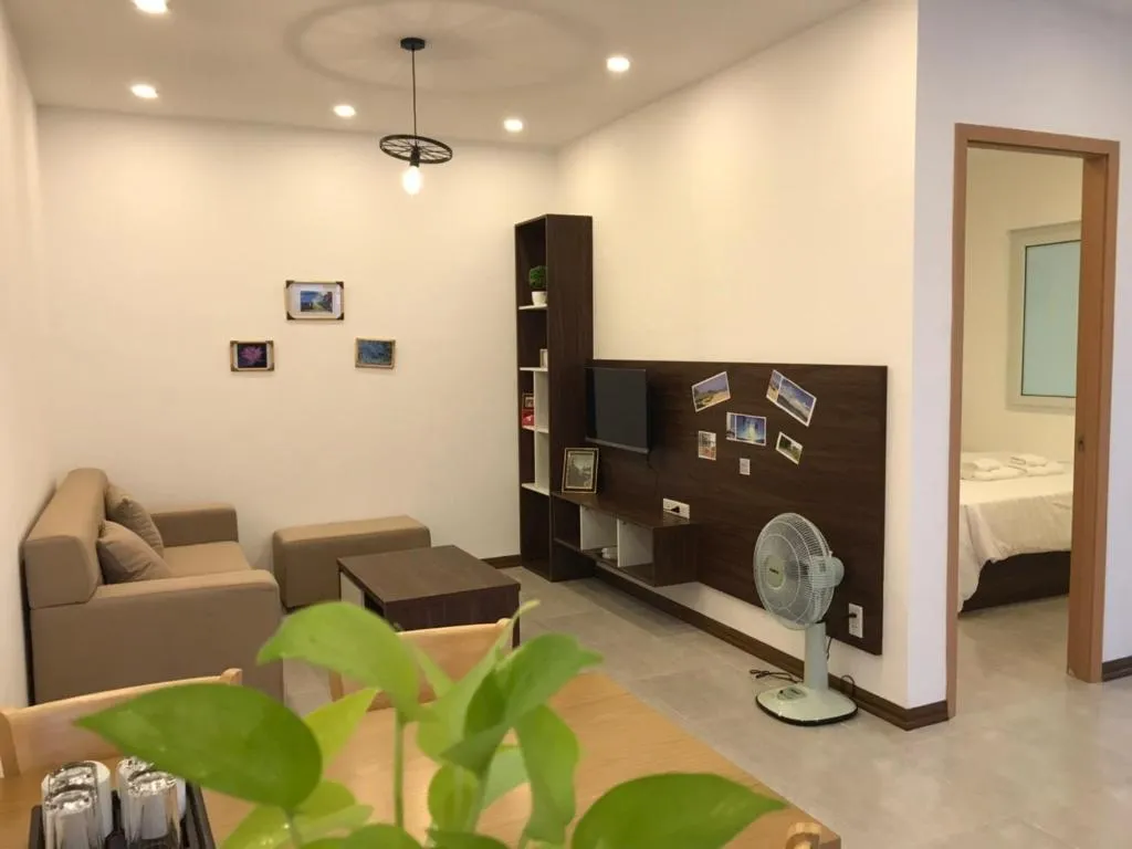 Ngắm trọn vẻ đẹp thiên nhiên bãi Hòn Chồng tại Anita Apartment