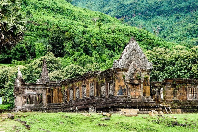 Ngôi đền Wat Phou linh thiêng và cổ xưa nhất tại Lào