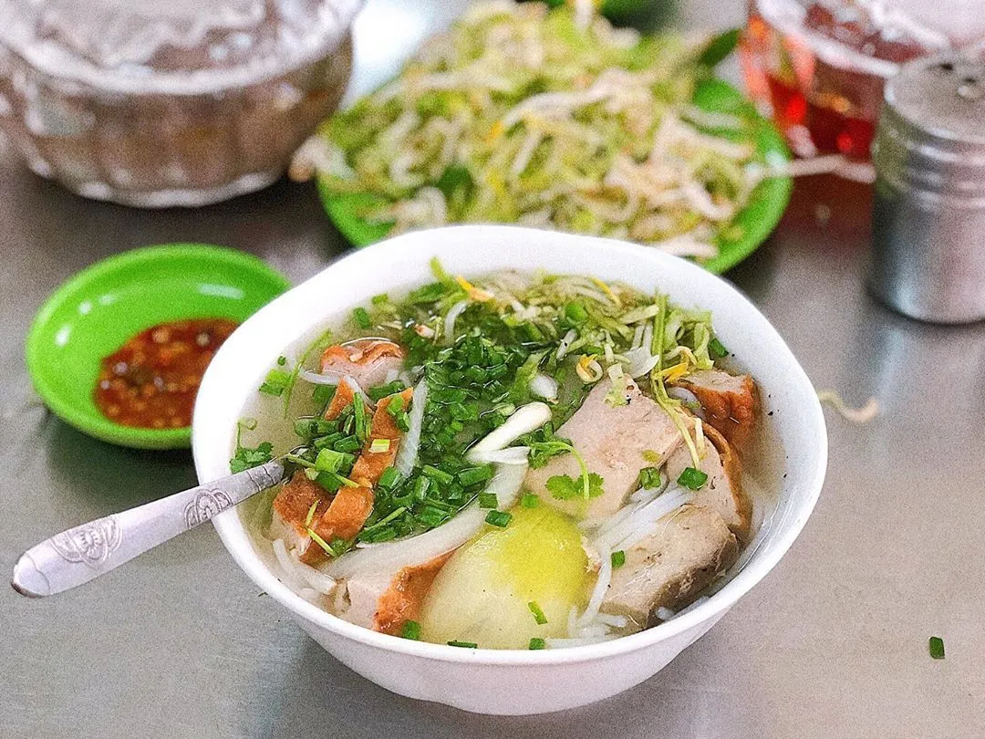 Ngon nức nở món Bún Cá Nha Trang