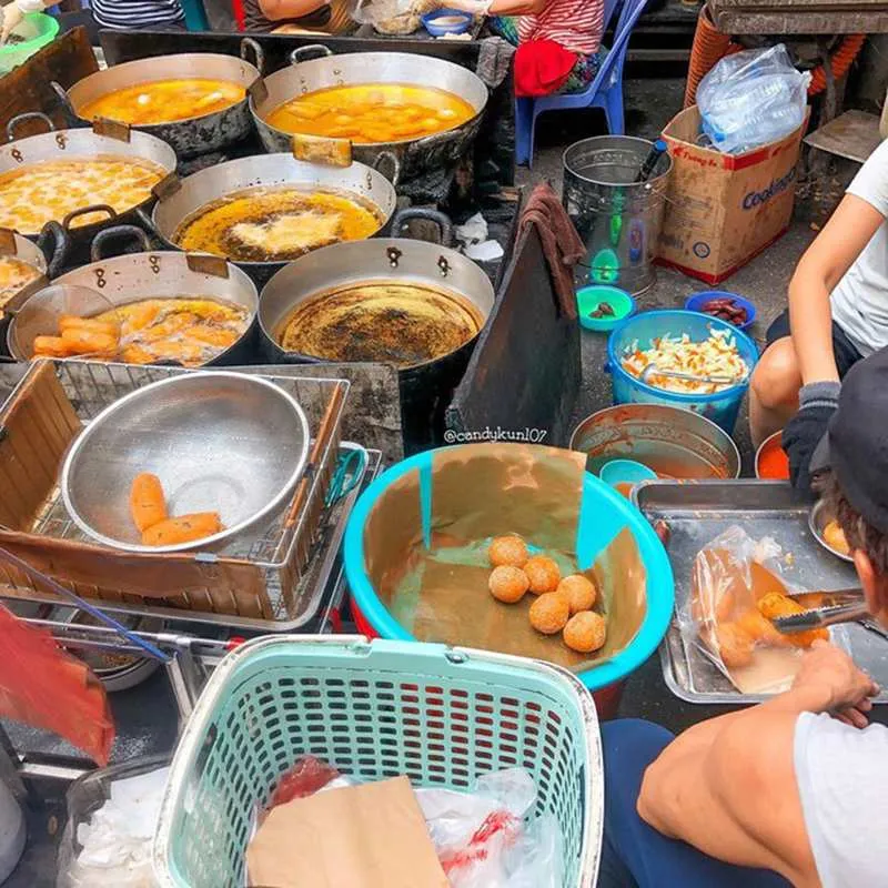 Những hàng bánh rán Hà Nội ngon bạn nên ghé đến