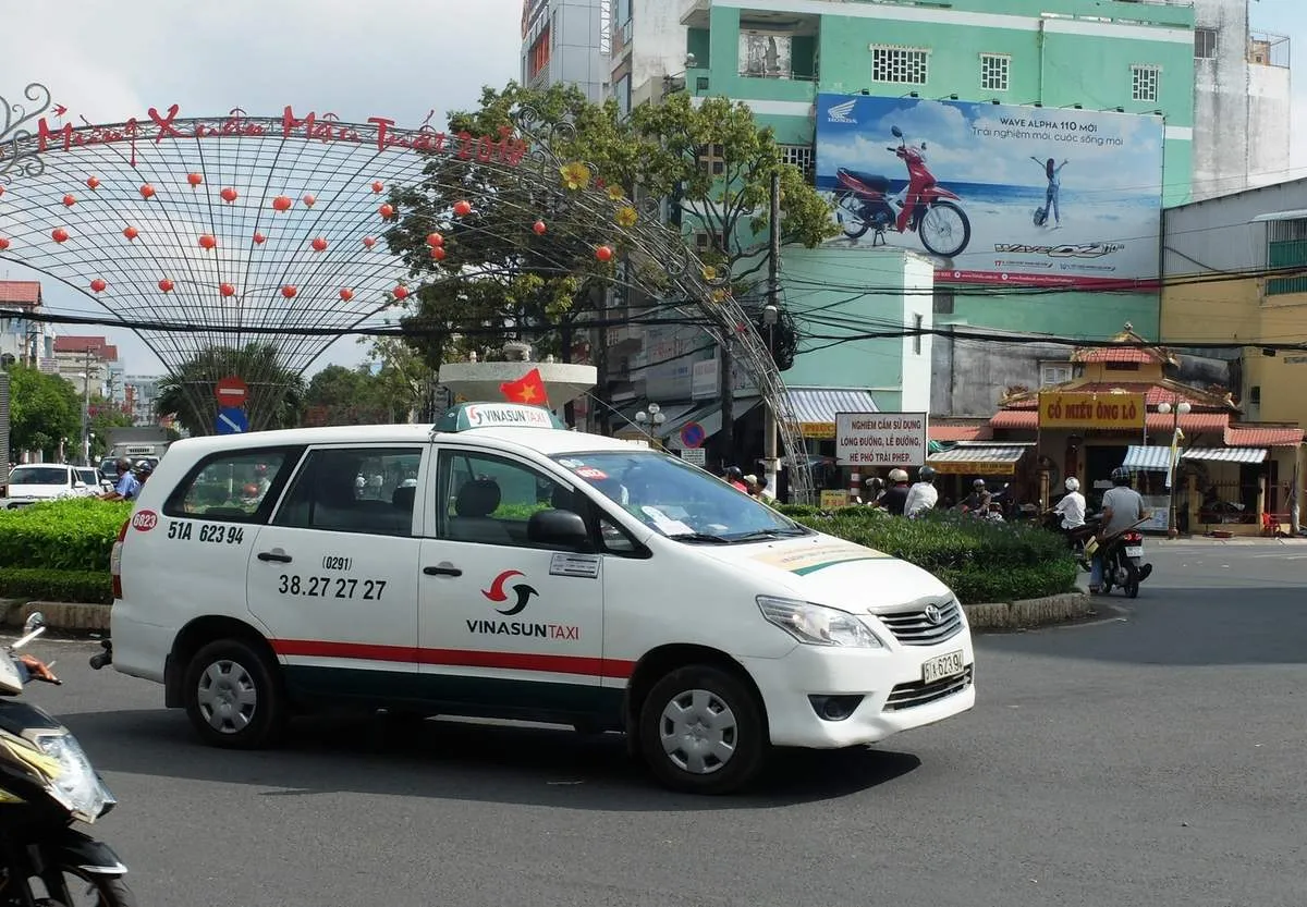 Những hãng taxi ở Bình Dương chất lượng và uy tín