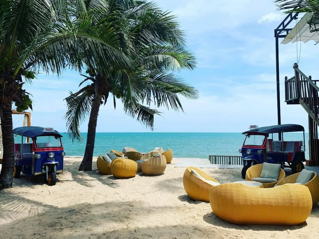 Những quán bar Phan Thiết bên bờ biển ngắm hoàng hôn cực chill