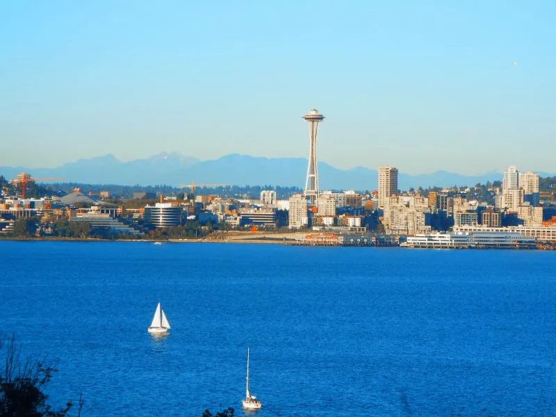 Những trải nghiệm độc đáo tại Space Needle mà bạn không thể bỏ lỡ