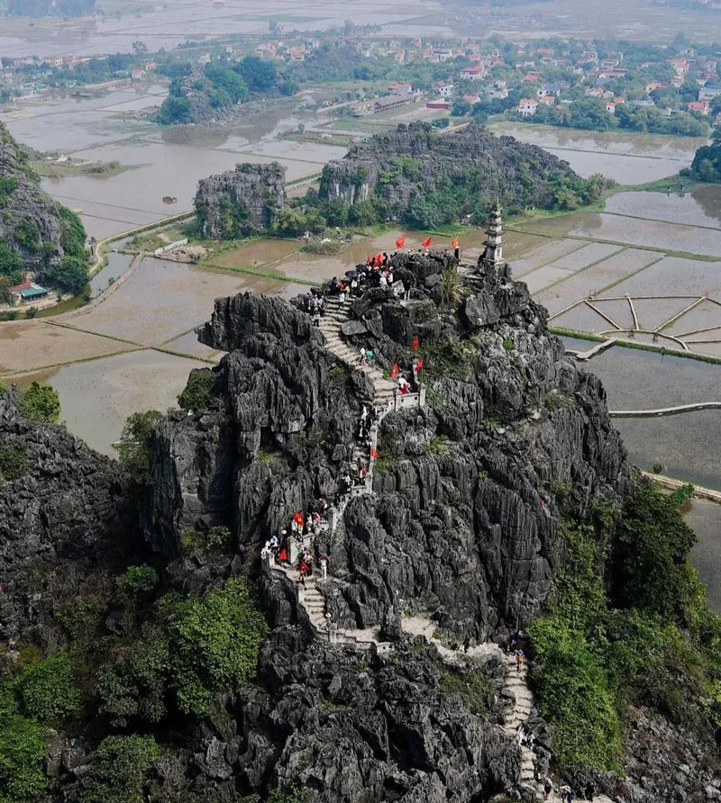 Ninh Bình có gì chơi, cùng theo chân MIA.vn khám phá Cố Đô thanh bình