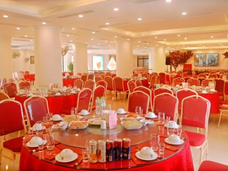 Ninh Binh Tulip Hotel, khách sạn 3 sao có không gian sang trọng