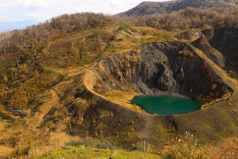 Noboribetsu, thị trấn suối nước nóng Địa ngục tại Hokkaido