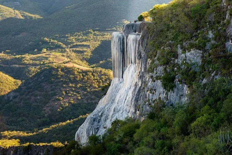 Oaxaca thung lũng rực rỡ nét văn hóa bản địa ở Mexico