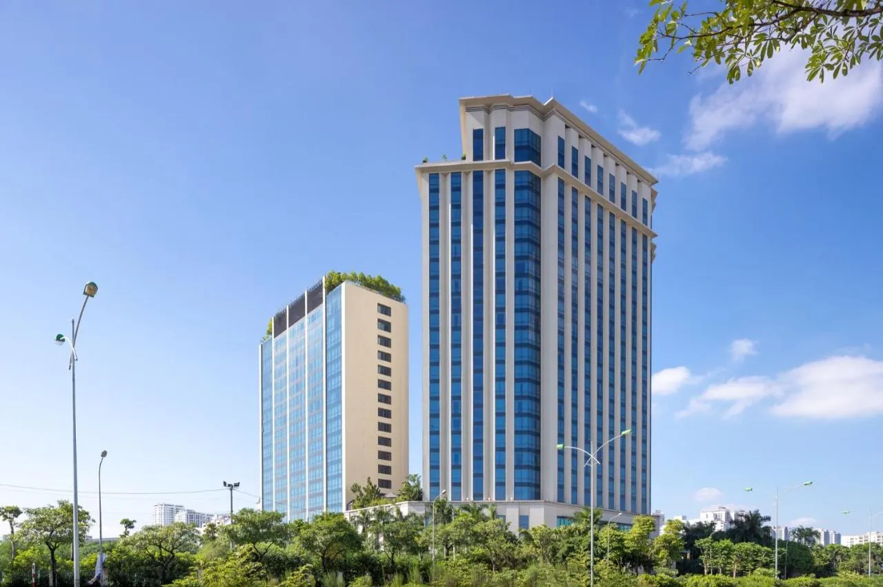 Ốc đảo Hyatt Regency West Hanoi mang hơi hướng của thời đại mới