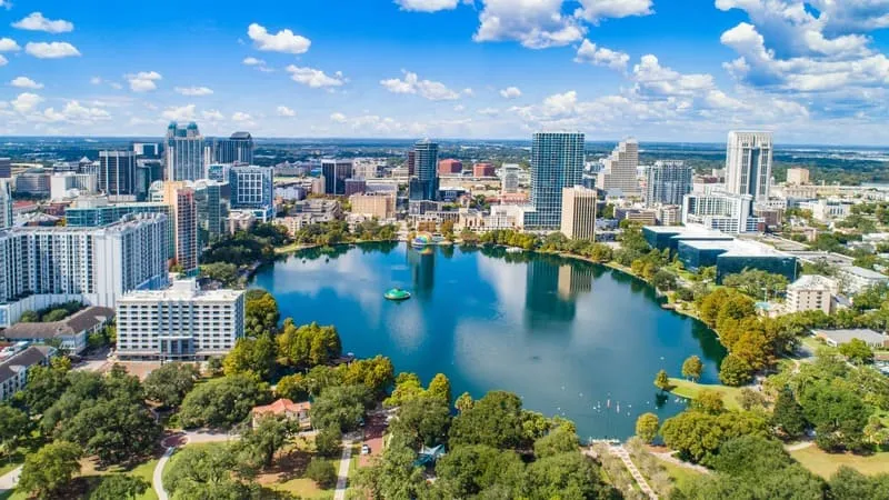 Orlando, nơi đô thành nhộn nhịp hòa cùng thiên nhiên trong vắt