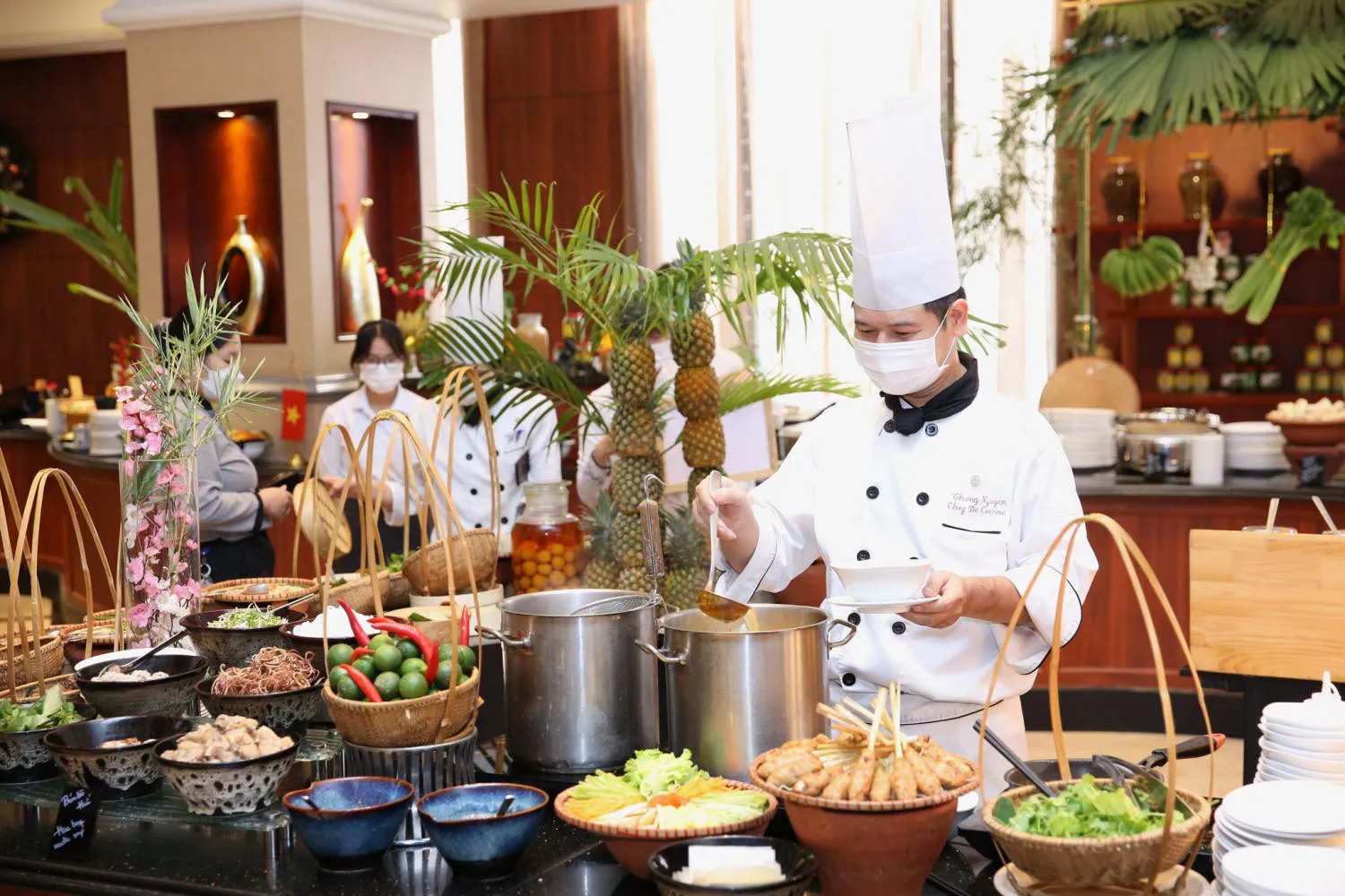 Oven D’or Restaurant – Thiên đường Buffet đẳng cấp 5 sao