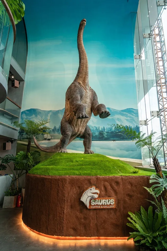 Phá đảo Saurus Coffee & Gallery, quán cà phê khủng long độc nhất vô nhị tại Sài Gòn