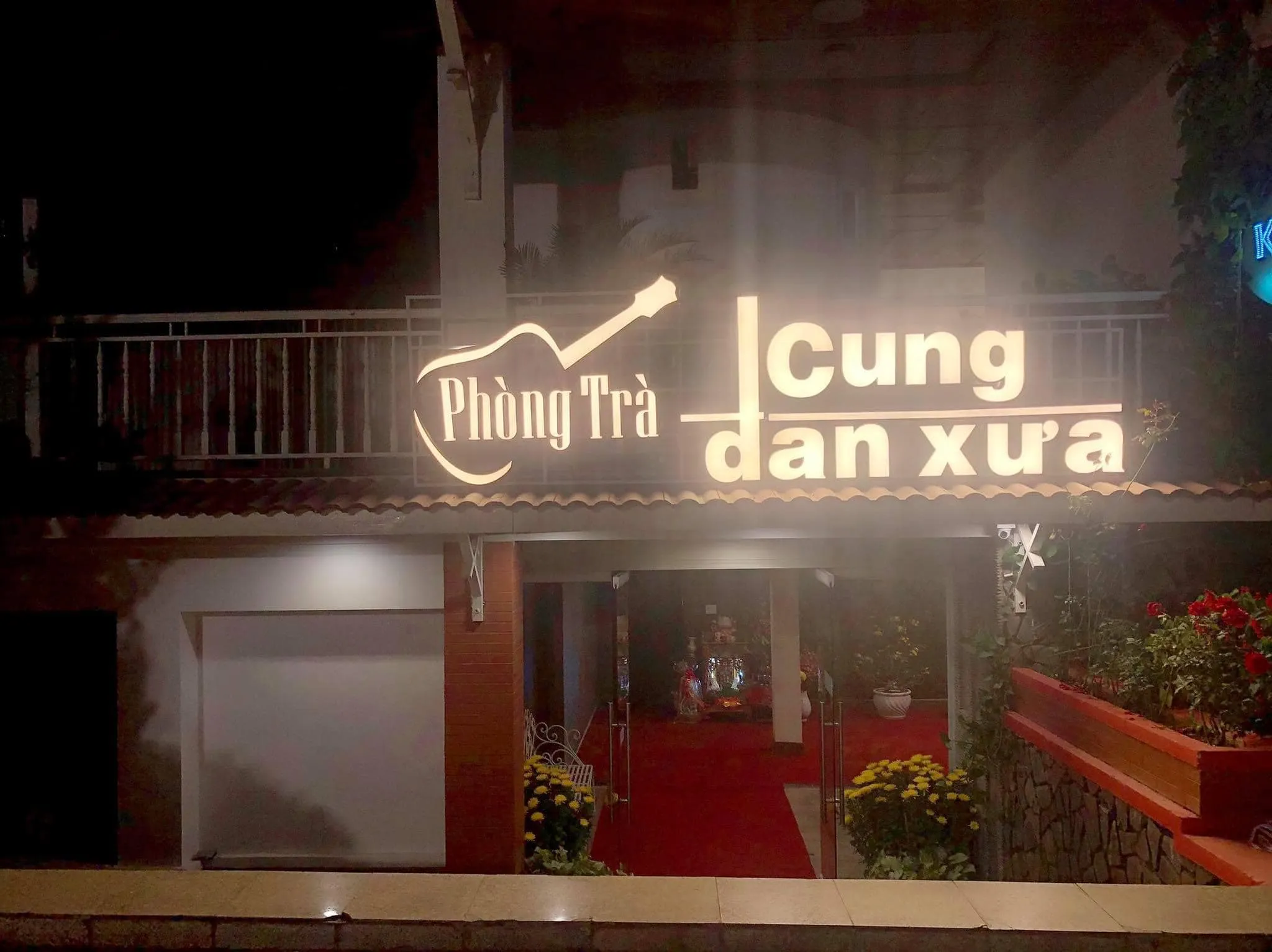 Phòng trà Cung Đàn Xưa Đà Lạt – Điểm đến của những tâm hồn lãng mạn