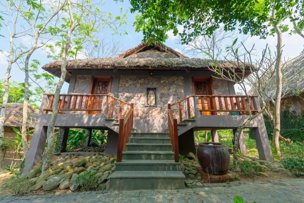 Pilgrimage Village Huế, điểm đến mê hoặc trong lòng cố đô