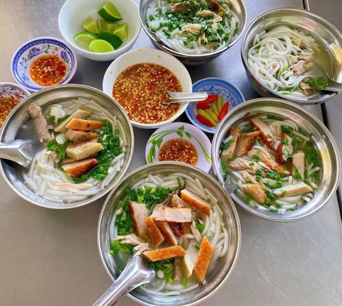 Quán bánh canh Nhường, hương vị chiều lòng mọi tín đồ ẩm thực