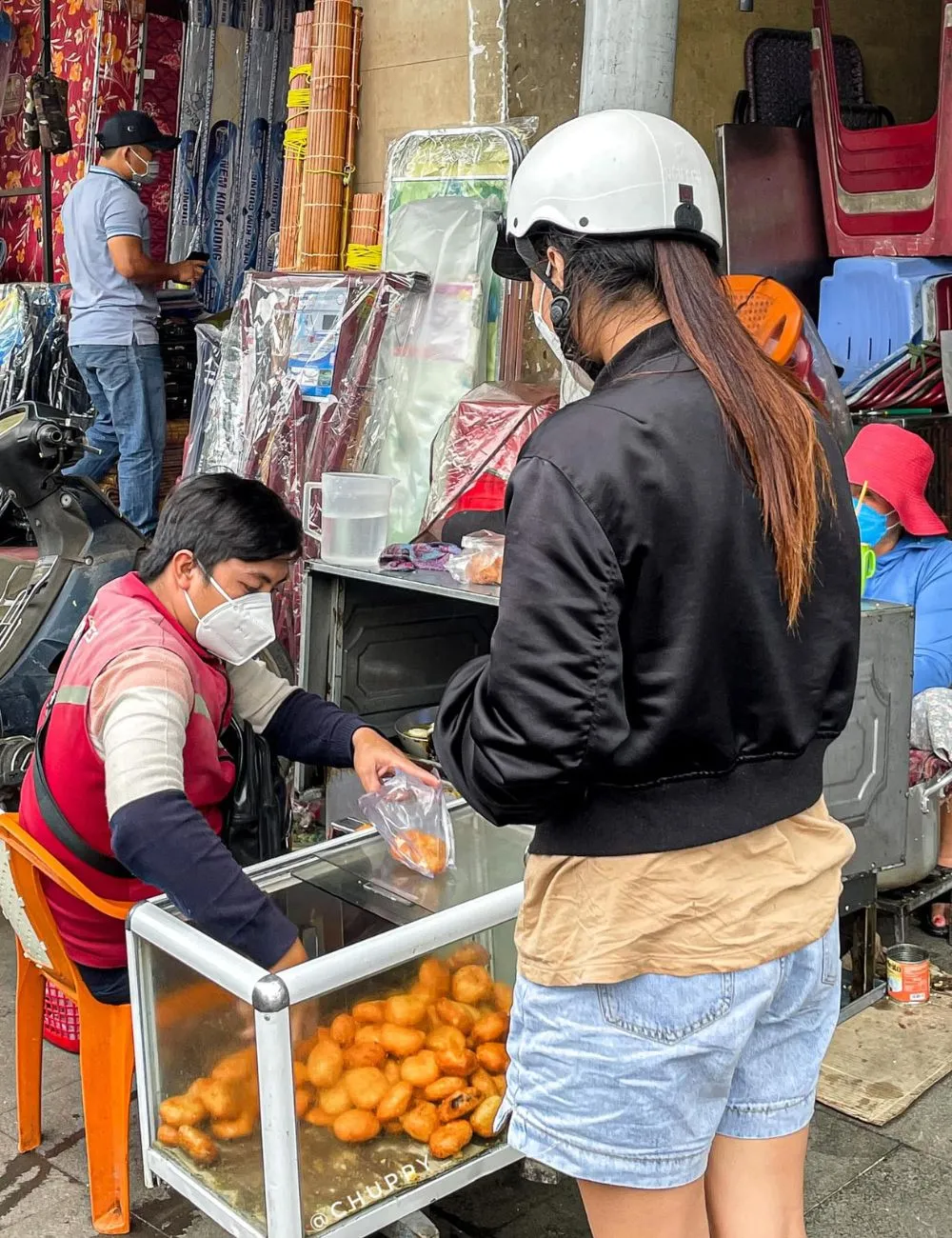 Quán Bánh rán Trần Phú huyền thoại của phố núi Gia Lai