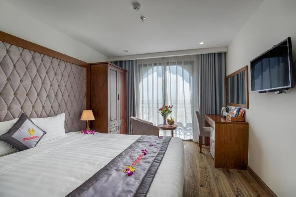 Royal Charm Hotel, lạc vào chốn thiên đường bên bờ biển xanh