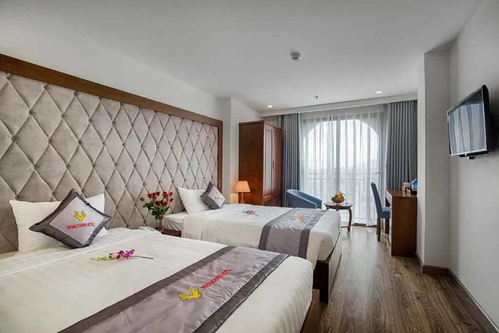 Royal Charm Hotel, lạc vào chốn thiên đường bên bờ biển xanh