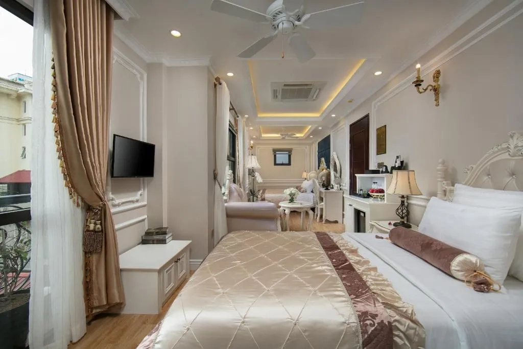 Royal Holiday Hanoi Hotel ấn tượng với phong cách hoàng gia sang trọng