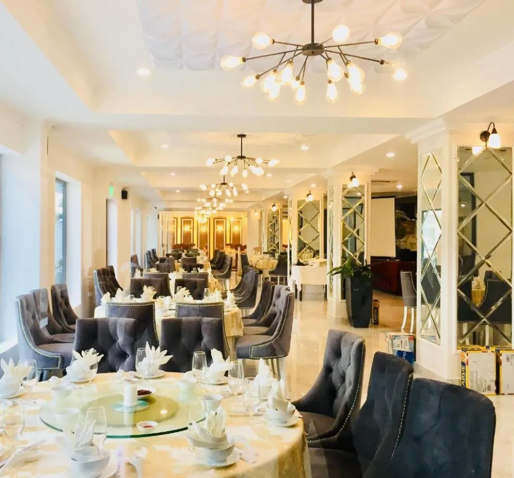 Saigon Tourane Hotel, nét kiến trúc độc đáo của Pháp xưa và nay