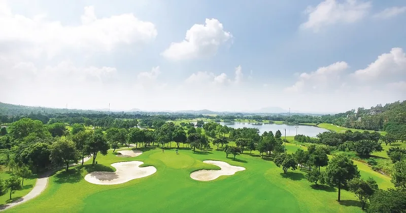 Sân golf Tam Đảo nơi không gian xanh trải dài bất tận