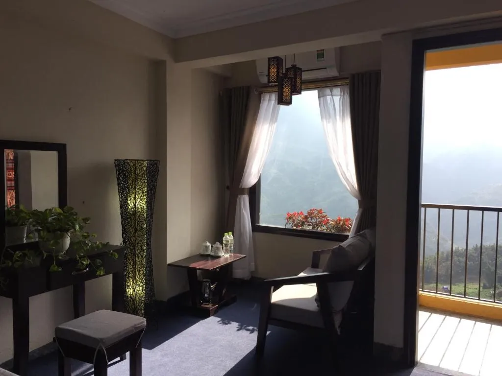 Sapa Hills Hotel – Khách sạn 2 sao mang vẻ đẹp đơn sơ đầy ấn tượng giữa bản Mường Hoa