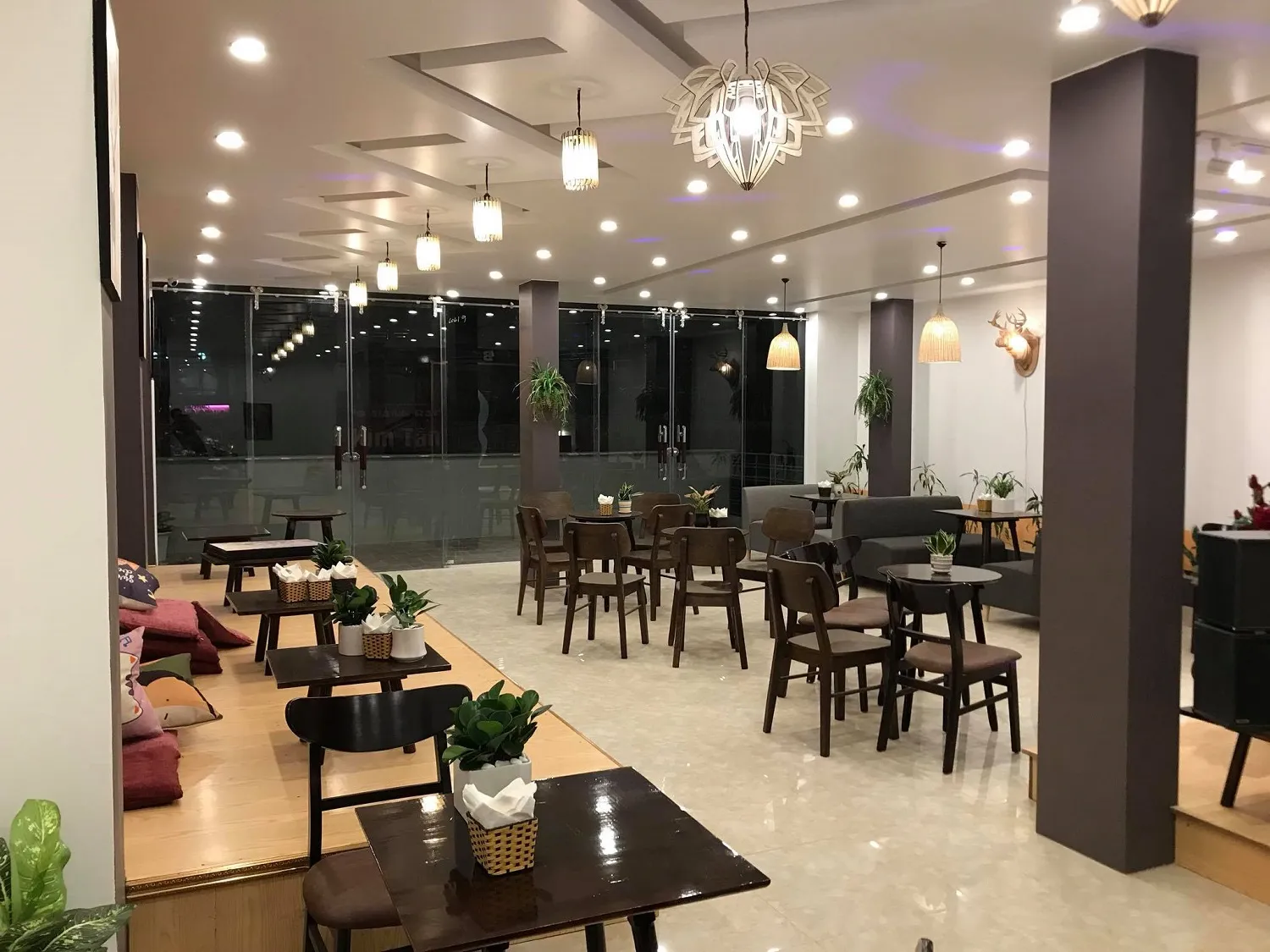 Say mê với hương trà ngon khó cưỡng của B&G Bubble Tea Room