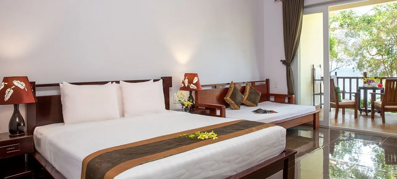 Sea Sense Phú Quốc Resort – Khu nghỉ dưỡng cao cấp 4 sao với hồ bơi ngoài trời hướng biển