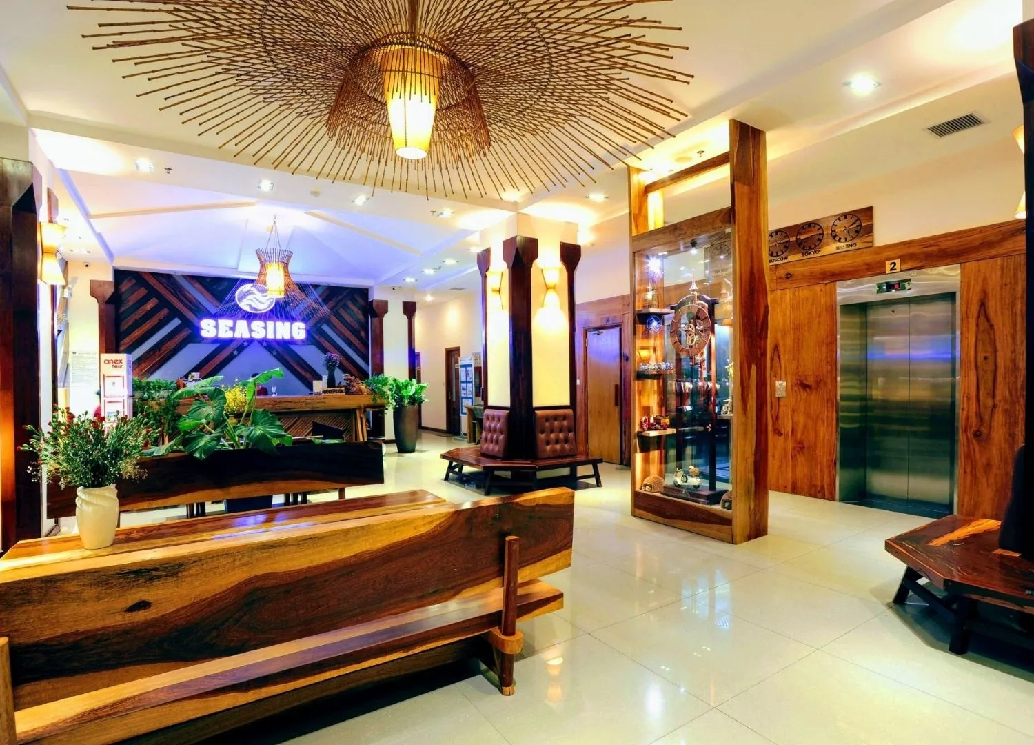 Seasing Boutique Hotel, đặc sắc vườn hoa ngay trong khuôn viên