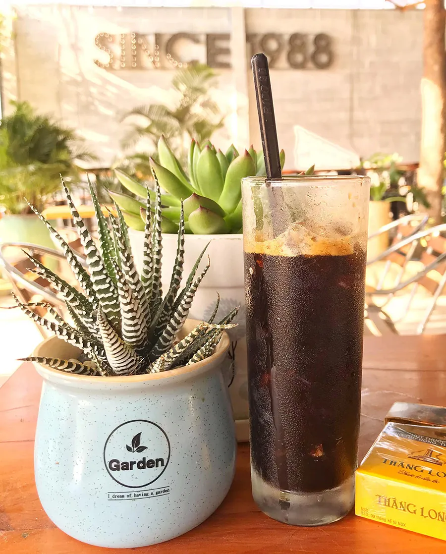 Since 1988 Cafe, quán cà phê cổ điển đầy thơ mộng nơi phố núi