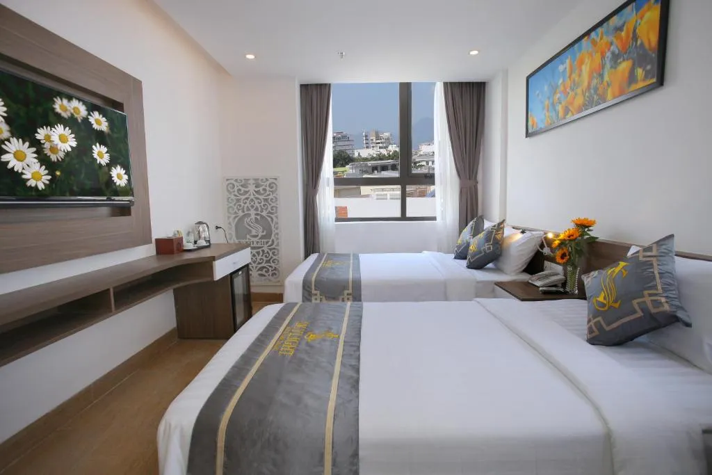 Skylight Hotel Nha Trang – Ngắm nhìn sự sầm uất của phố Tây