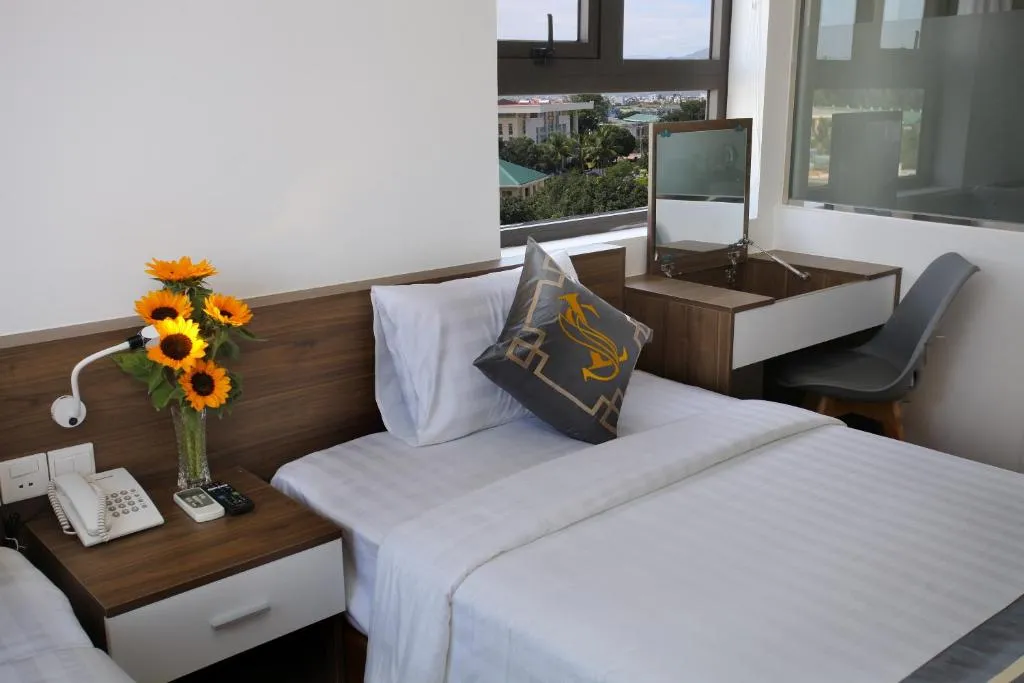 Skylight Hotel Nha Trang – Ngắm nhìn sự sầm uất của phố Tây