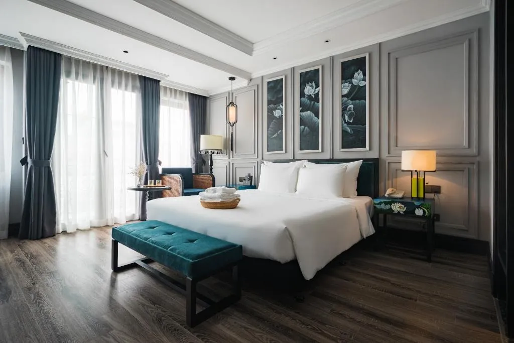 Solaria Hotel Hanoi ấn tượng với lối thiết kế mang đậm nét truyền thống Việt Nam