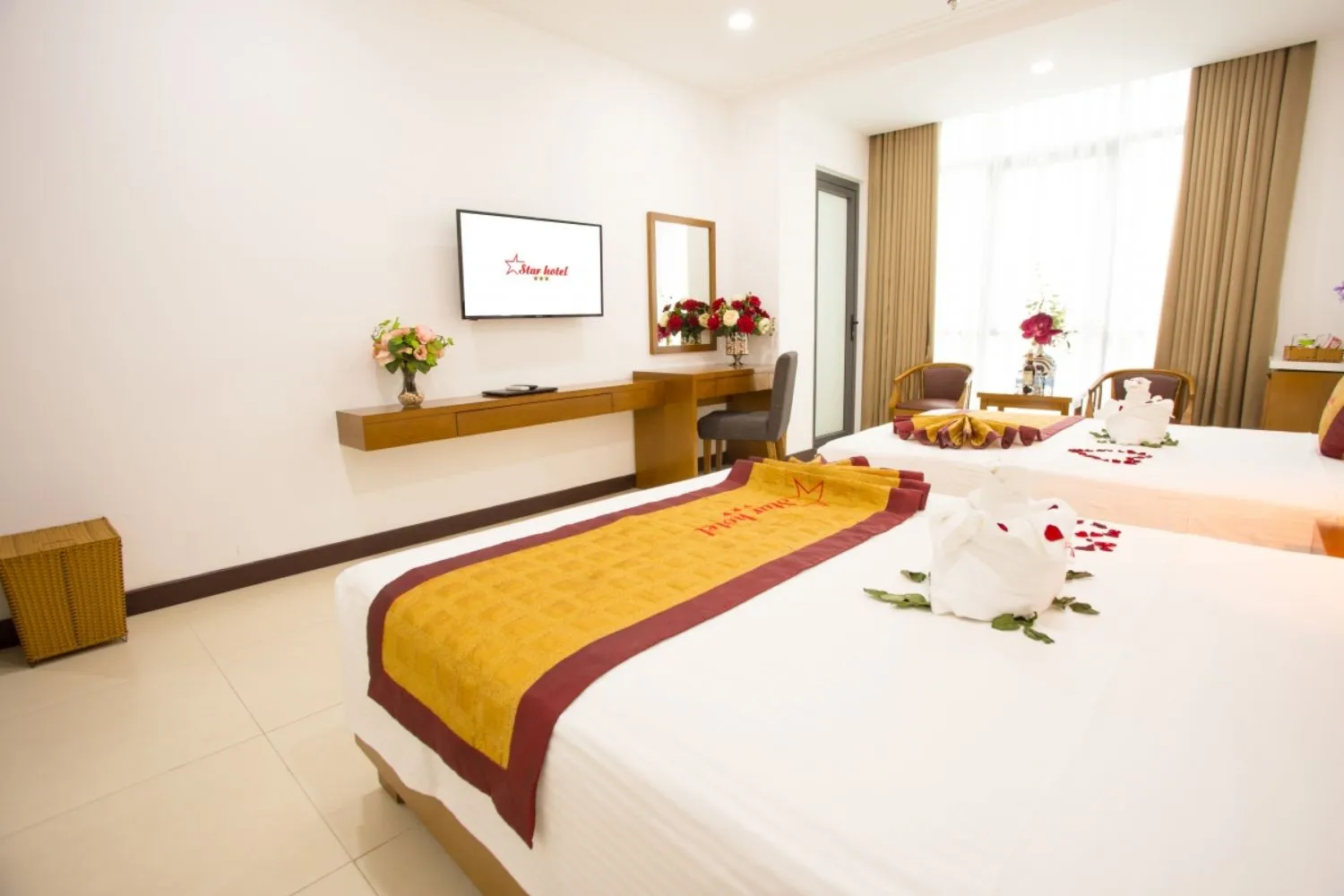 Star Hotel ngôi sao vàng tọa lạc trên bãi biển Đà Nẵng