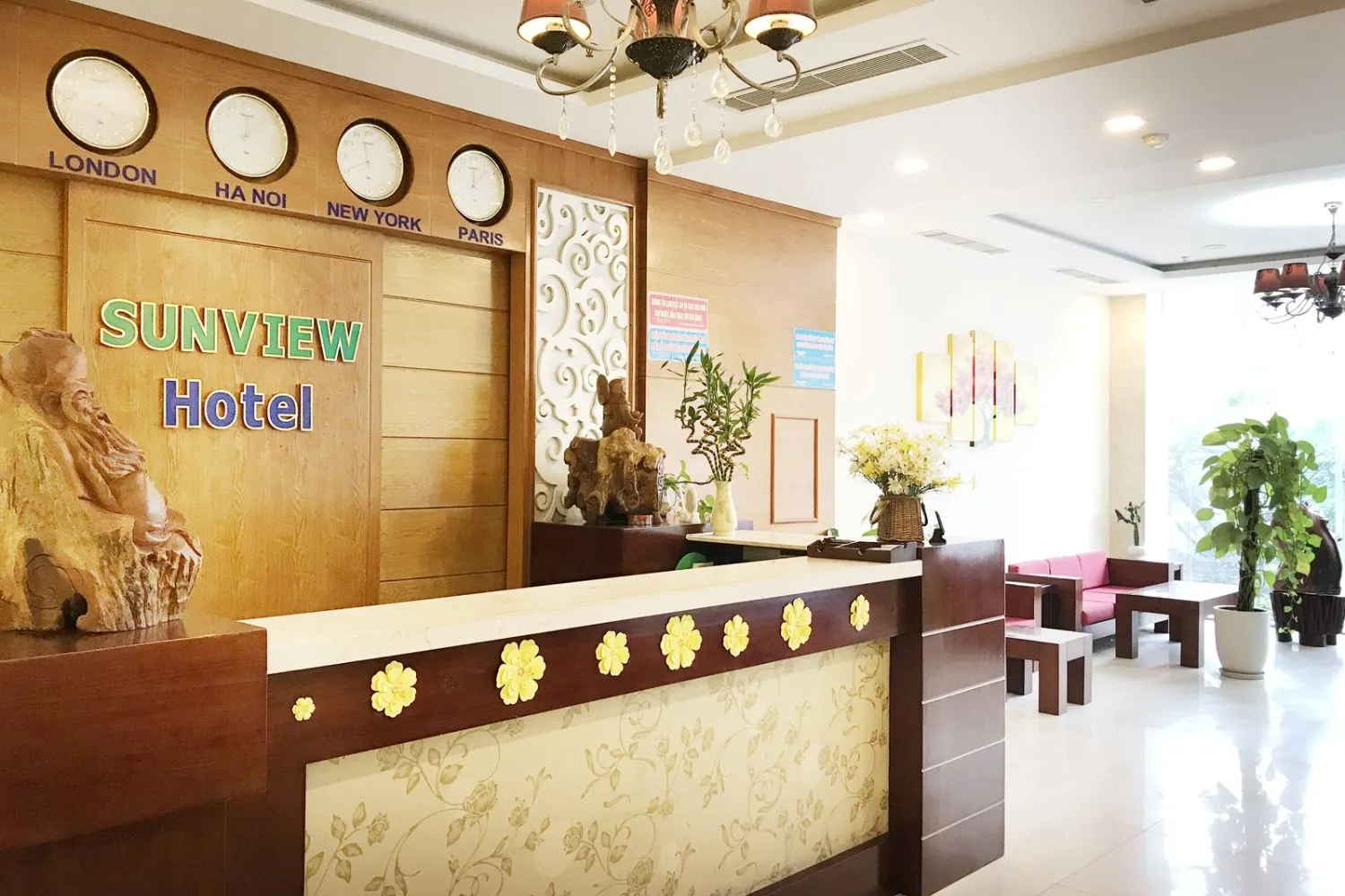 SUNVIEW Hotel đem lại sự bình yên cạnh bên bãi biển Mỹ Khê xinh đẹp