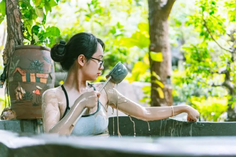 Tắm Onsen tại Suối khoáng nóng Núi Thần Tài – Đà Nẵng