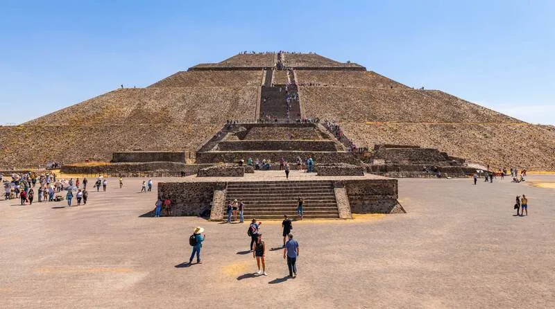 Teotihuacan thành phố cổ nơi các vị thần được tạo ra ở Mexico