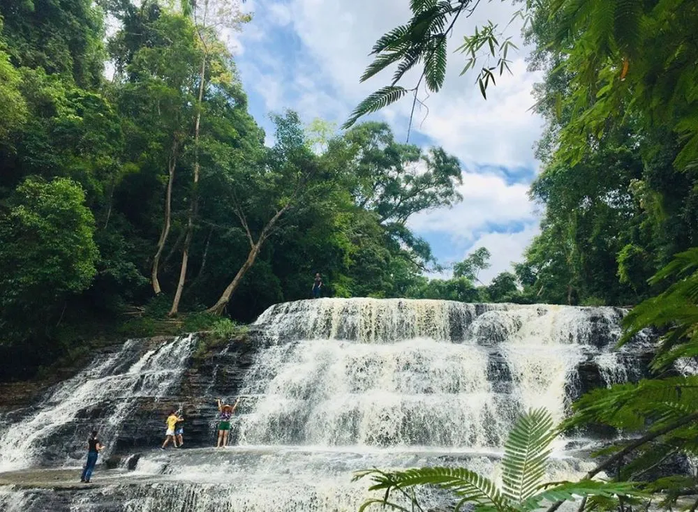 Tham quan Thác Thủy Tiên đẹp hút hồn cùng với hội bạn thân