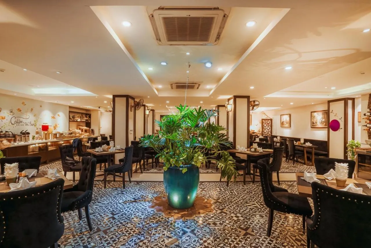 Thang Long Opera Hotel, nơi mang đậm phong vị của một Hà Nội xưa cũ