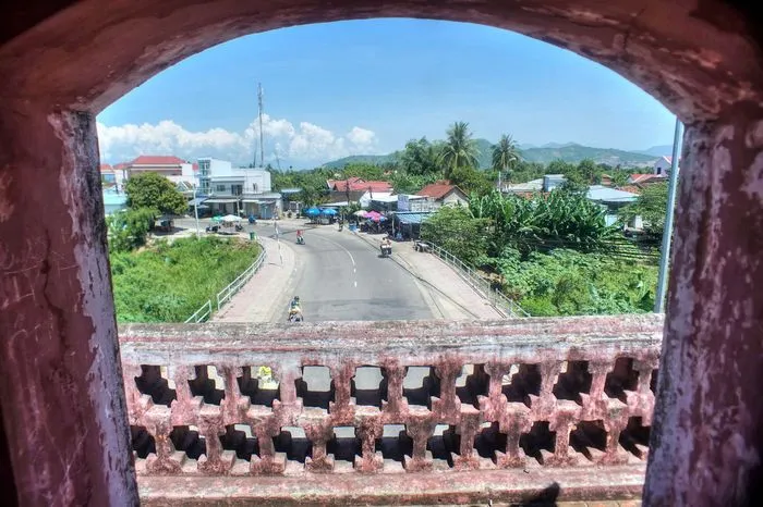 Thành Cổ Diên Khánh: Di tích lịch sử nổi tiếng gần Nha Trang