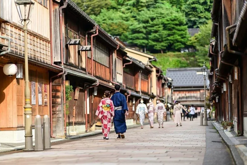 Thành phố Kanazawa, nơi ôm ấp nhiều nét đẹp cổ kính pha lẫn hiện đại