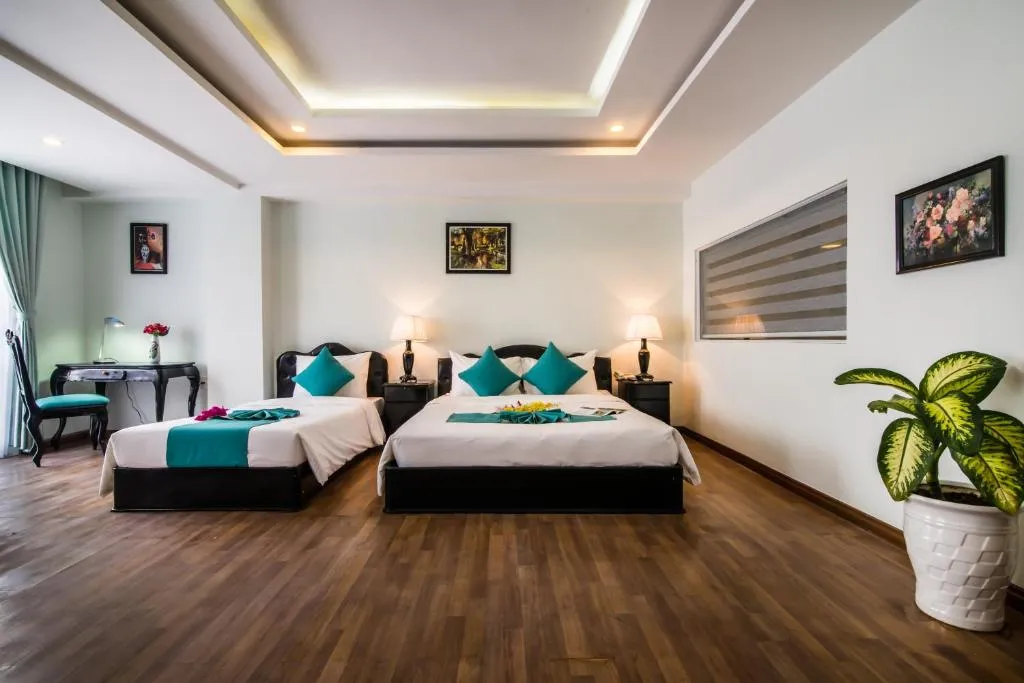 The Sunriver Boutique Hotel Huế mang một vẻ đẹp hững hờ bên bờ sông Hương