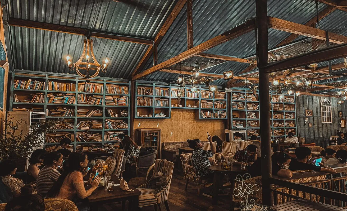 The Wood Coffee, một chút không gian hoài cổ trong lòng thành phố hiện đại