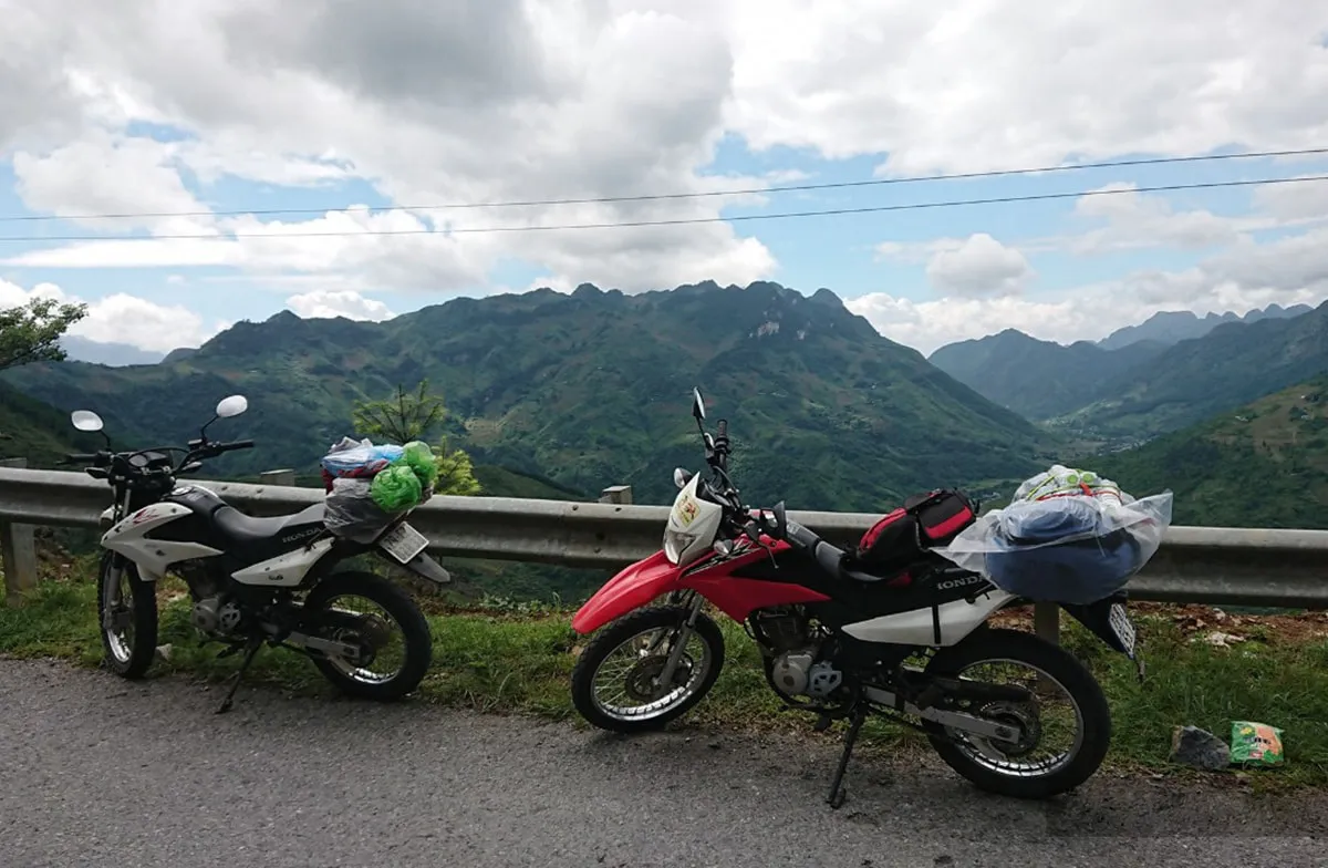 Thuê xe cào cào offroad Hà Giang ở đâu?