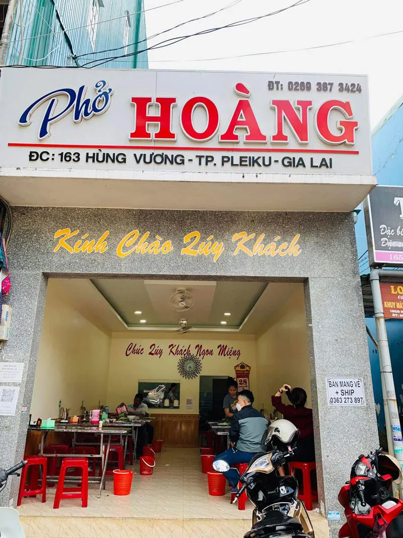 Thưởng thức hương vị phở Hoàng Gia Lai nức tiếng Pleiku